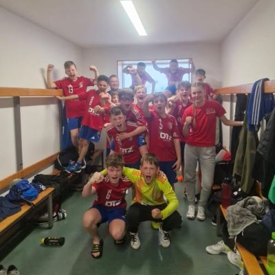 💙❤️ AUSWÄRTSSIEG! 🥳 Unsere MJD gewinnt 39:27 gegen den SV Grün-Weiß Wittenberg-Piesteritz Abt. Handball 💪🏻💙❤️