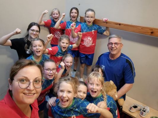 💙❤️ AUSWÄRTSSIEG! 🥳 WJE gewinnt auswärts (12:17) gegen den HSG Wolfen 2000 e.V. 👏🏻💙❤️