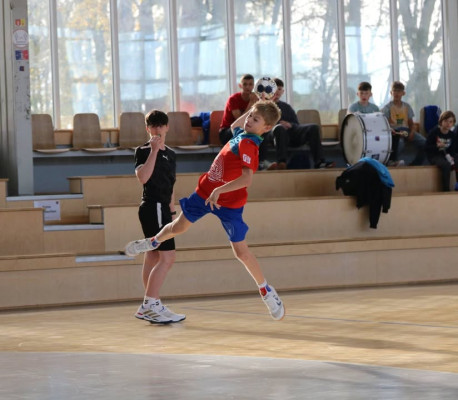 💙❤️ Hier kommen die Bilder zum Spiel 
unsere gemischten E-Jugend gegen den 
HSV 2000 Zerbst e. V. 
Fotos von Marie 💙❤️