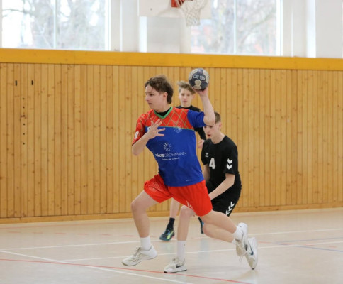 💙❤️ Hier kommen die Bilder zum Spiel unserer MJB gegen den TSV Blau-Weiß Brehna e.V. Handball 
Fotos von Marie 💙❤️