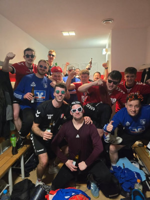 💙❤️ AUSWÄRTSSIEG! 😎 Unsere Männer I gewinnt 39:27 gegen den HT 1861 Halberstadt e.V. 
Schöne Sache Männer 👏🏻💙❤️