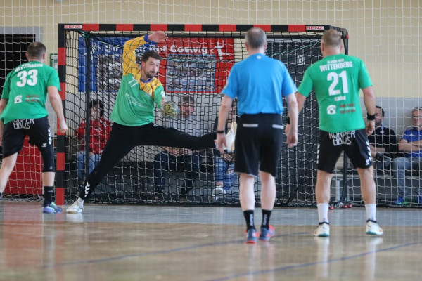 💙❤️ Die ZWEETE verliert das Heimspiel 25:37
 gegen den SV Grün-Weiß Wittenberg-Piesteritz Abt. Handball II 
Fotos von Marie 💙❤️