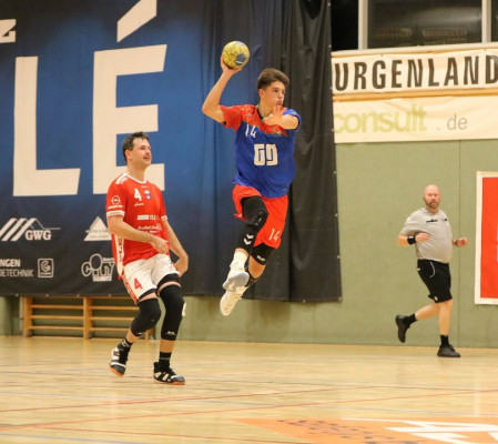 💙❤️ Hier kommen die Bilder zum Spiel unserer Männer I gegen den HC Burgenland e.V. III 
Fotos von Marie 💙❤️