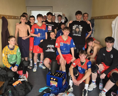 💙❤️ HEIMSIEG! 😎 Unsere MJB gewinnt 45:28 gegen den BSV 1928 Klostermansfeld 💪🏻💙❤️