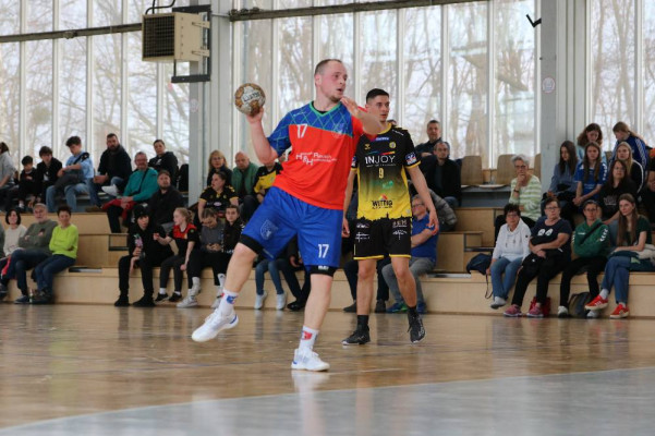 💙❤️ Unsere Zweete verliert das Heimspiel (24:41) gegen den Jessener SV 53 e.V. 
Fotos von Marie 💙❤️