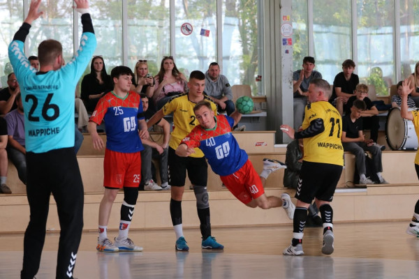 💙❤️ Hier kommen die Bilder zum Spiel unserer Männer I gegen den SV Anhalt Bernburg II 
Fotos von Marie 💙❤️