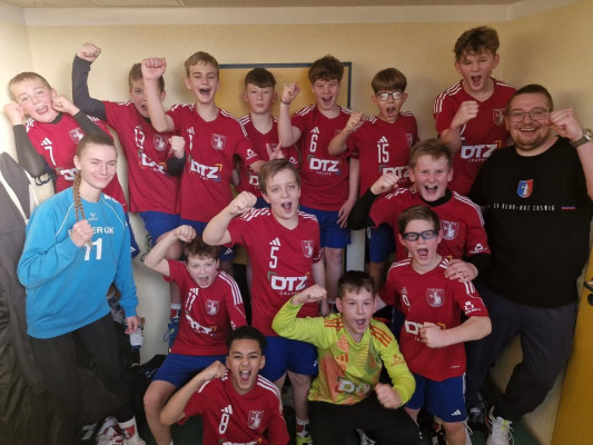 💙❤️ AUSWÄRTSSIEG! 😎 
Unsere MJD gewinnt 34:14 gegen den DRHV 06 
Mega Jungs 🤗💙❤️